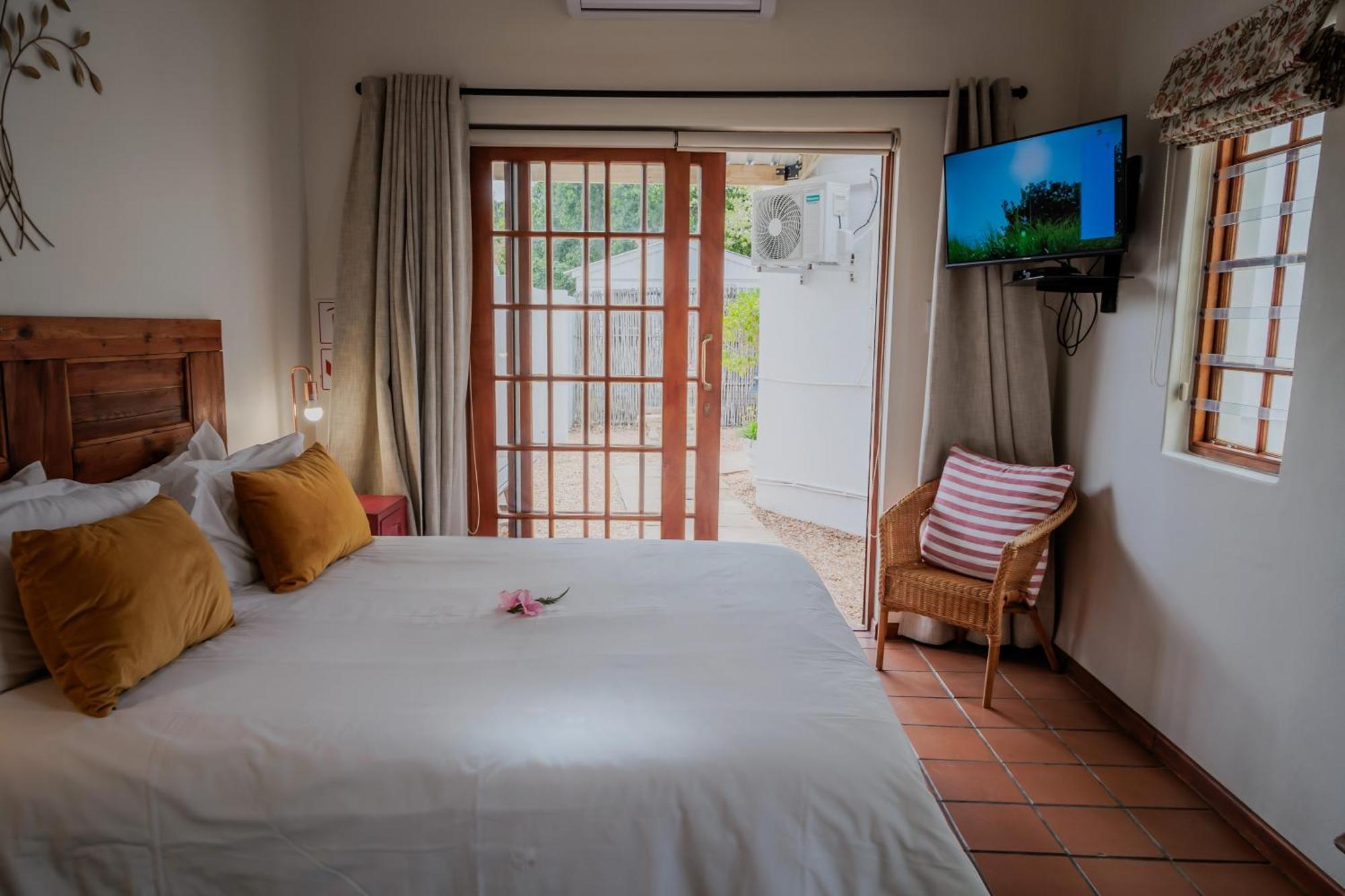 Aan De Oever Guesthouse Swellendam Eksteriør bilde